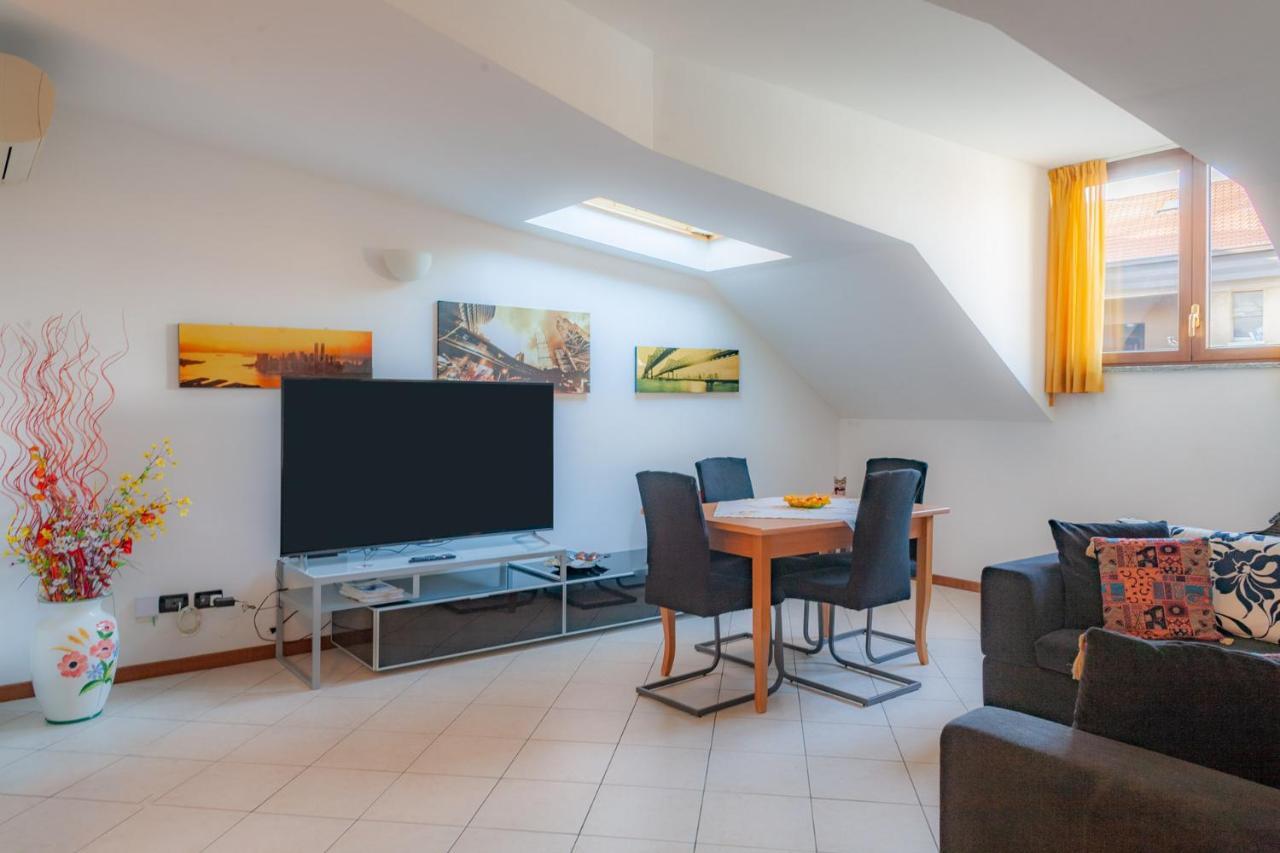 Bnbutler - Asiago, 41 - Quartiere Gorla, Verde In Citta Milão Exterior foto